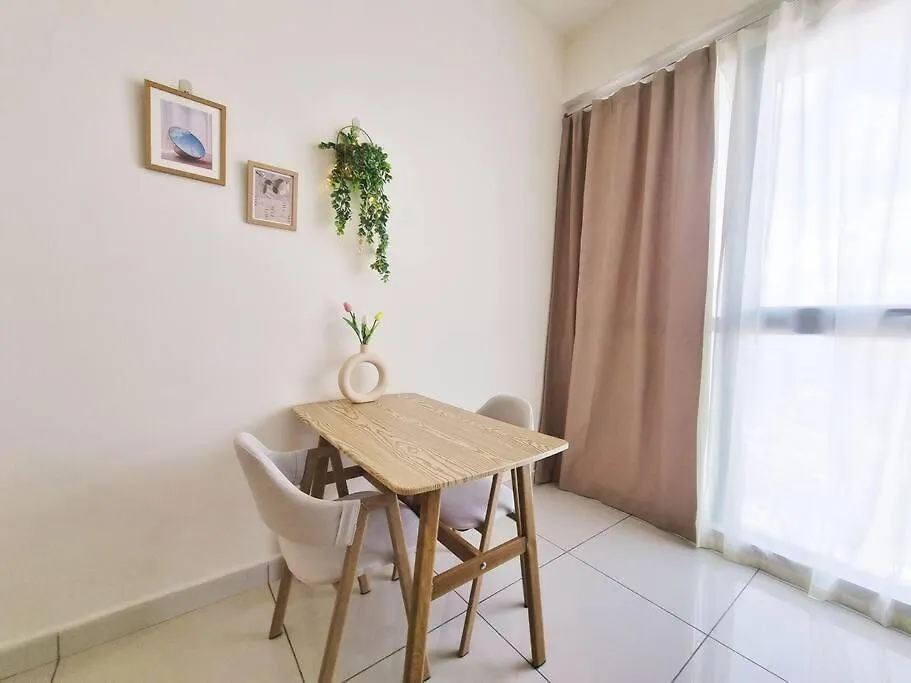 Jb Southkey Midvalley Cozy Home Johor Bahru 0*,